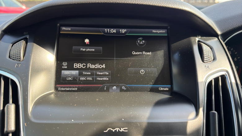 Ford Focus 1.0 EcoBoost 125 Titanium Navigation 5dr Petrol Hatchback